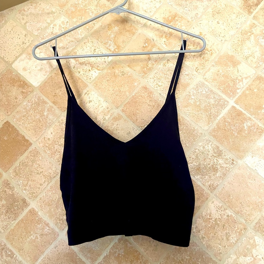 Black Cropped Tank top
